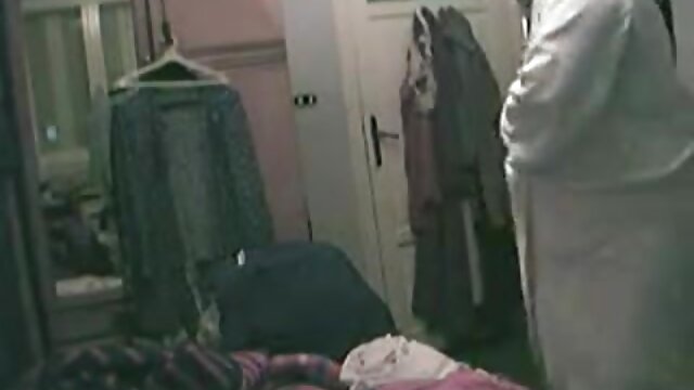 Gina Gerson piccolo stronzo film sexy trans micio completo con Caldo più vecchio lesbica