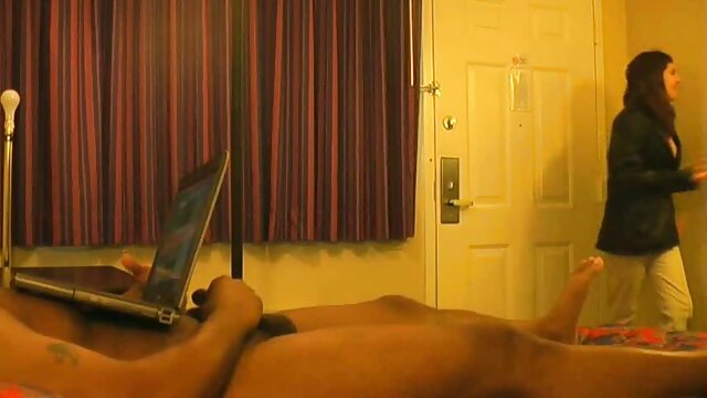 Climax intimo caprice bellissimo video porno trans con animali
