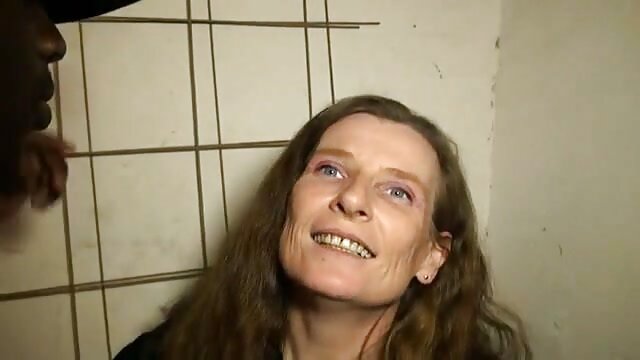 Kaifovo !! fratello sorella lui in video porno trans con animali asilo nido